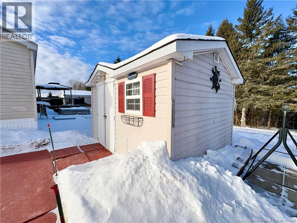 130 Nepisiguit, Dieppe, New Brunswick  E1A 7N1 - Photo 25 - NB133450