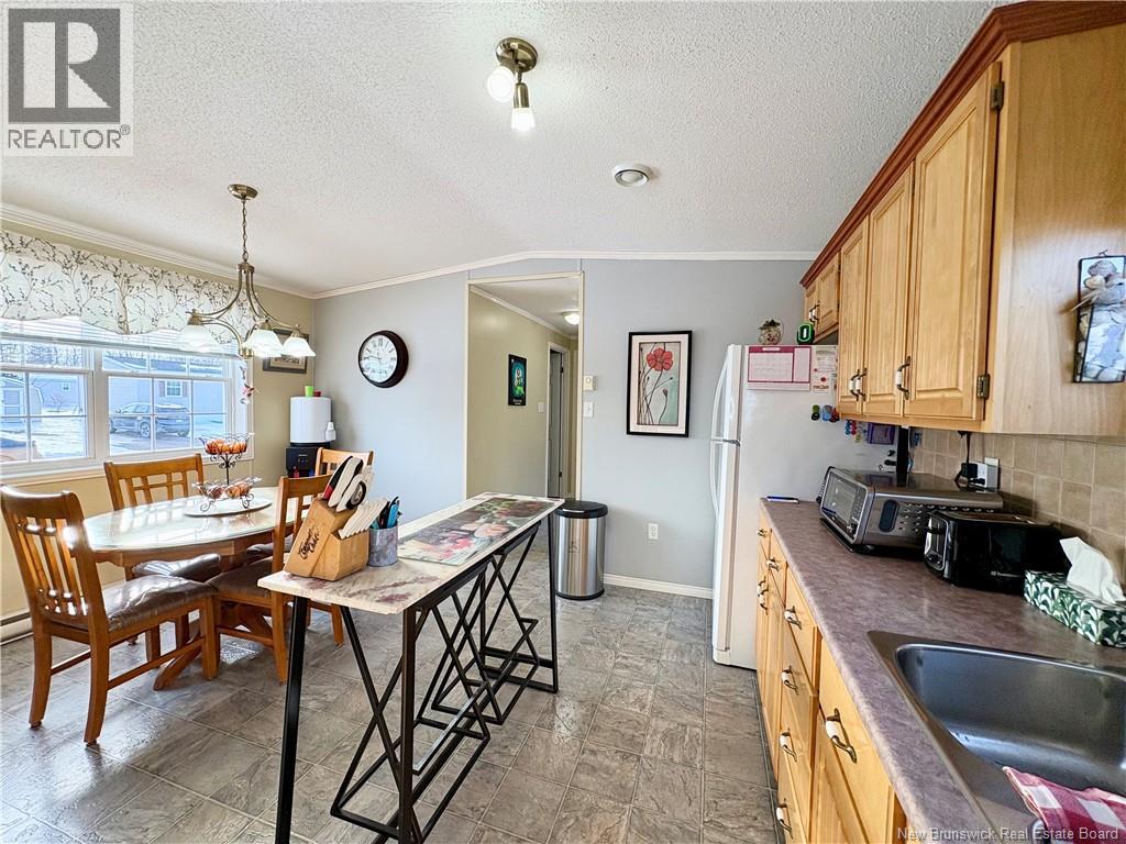 130 Nepisiguit, Dieppe, New Brunswick  E1A 7N1 - Photo 6 - NB133450