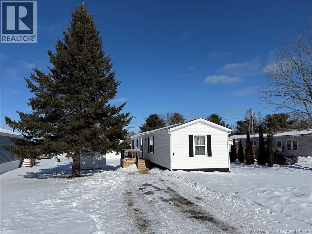 11 Condon Crescent, Lakeville, New Brunswick