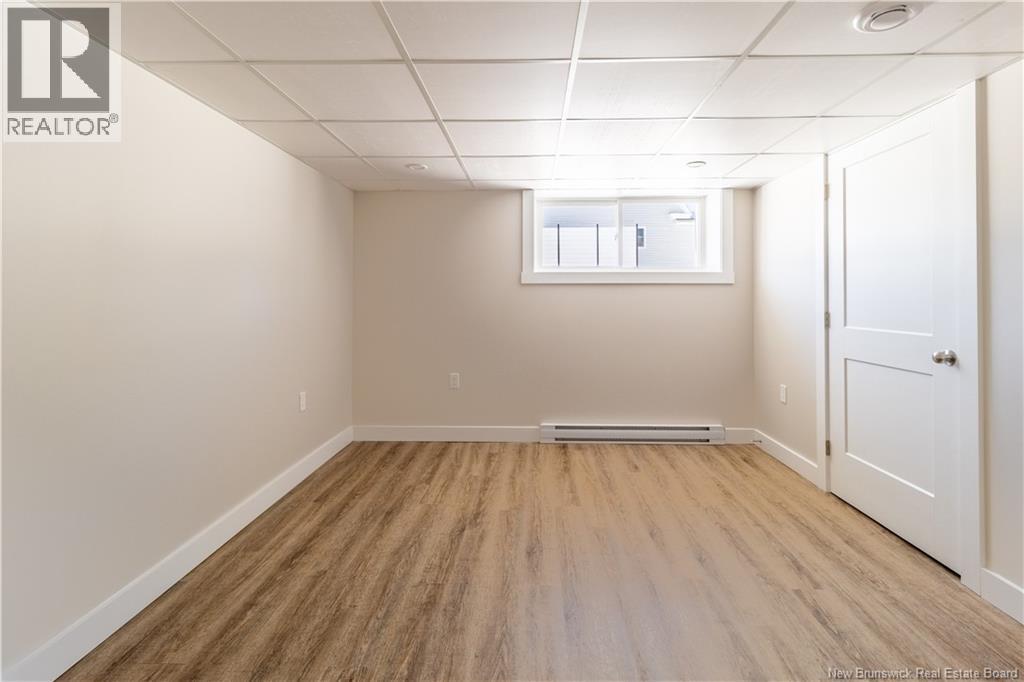122 St. John Street, Woodstock, New Brunswick  E7M 2V1 - Photo 47 - NB133434