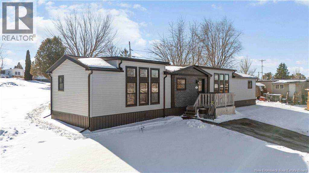 61 Moss Lane, Riverview, New Brunswick  E1B 5A9 - Photo 2 - NB133486