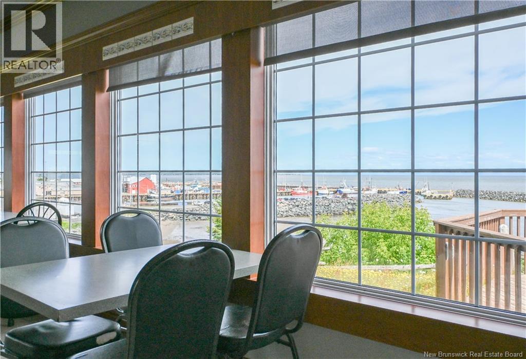 89 Saint-Pierre Est Boulevard, Caraquet, New Brunswick  E1W 1B6 - Photo 13 - NB133548