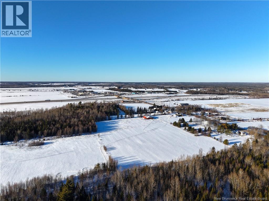2912 Fredericton Road, Salisbury, New Brunswick  E4J 2G1 - Photo 5 - NB133421