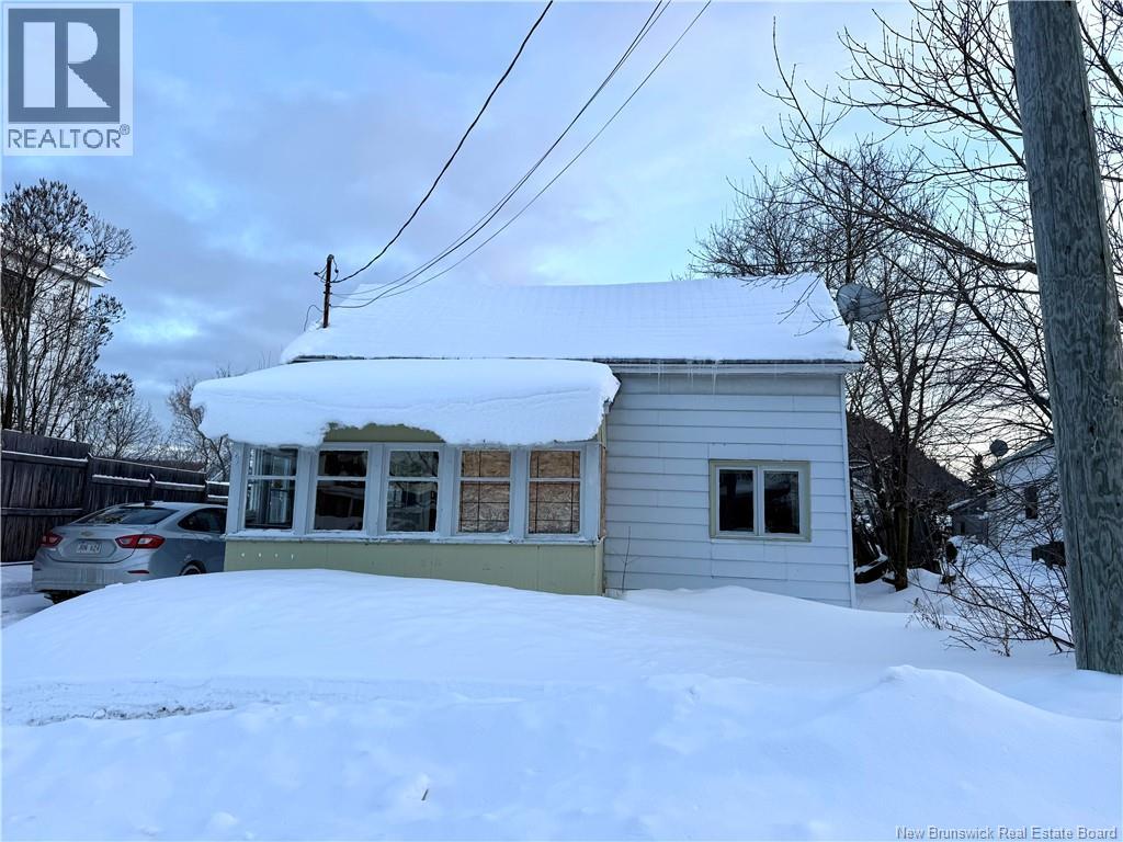 62 Duncan Street, Campbellton, New Brunswick