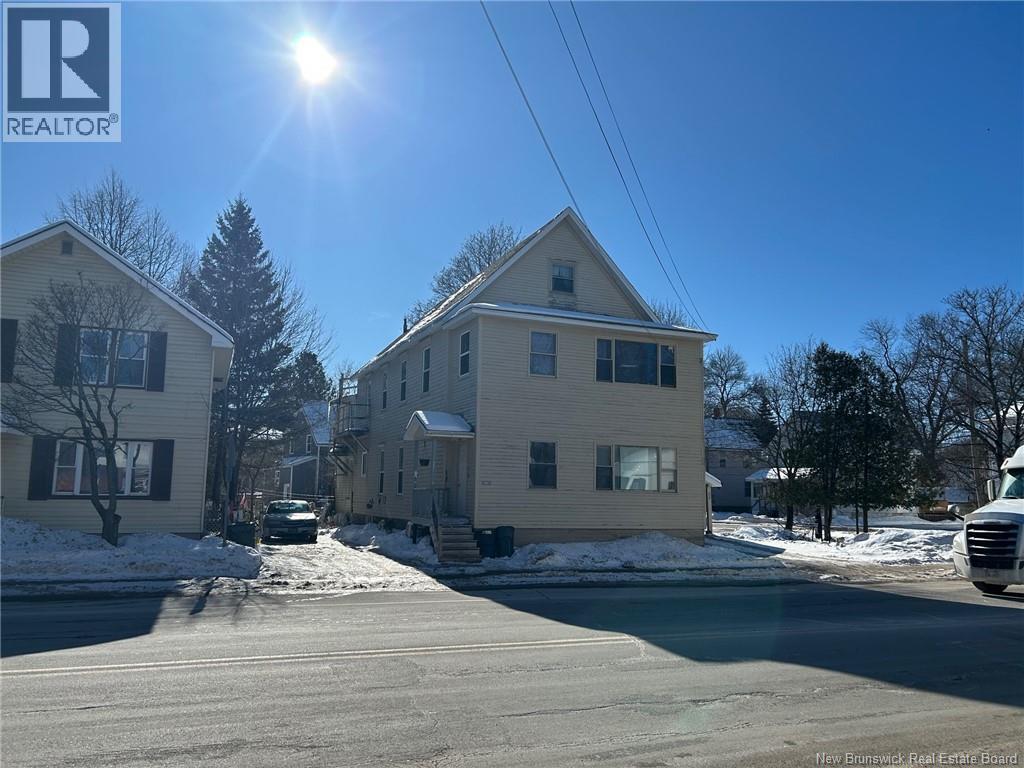 425-429 Main Street, Sussex, New Brunswick