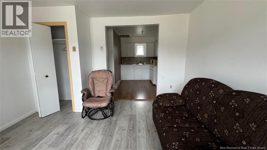 4 St-Pierre, Saint-François-De-Madawaska, New Brunswick E7A 1G1 - Photo 8 - NB133753