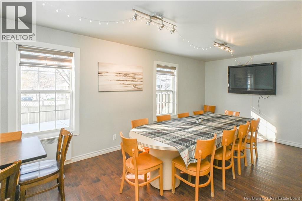 118 Saint-Pierre O. Boulevard, Caraquet, New Brunswick  E1W 1B6 - Photo 13 - NB133876