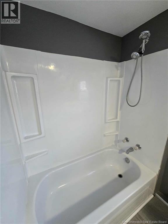 413 Birch, Beresford, New Brunswick  E8K 1E1 - Photo 15 - NB133904