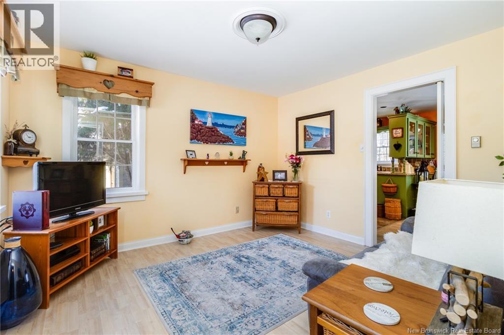74 Highfield Road, Douglas, New Brunswick  E3A 7P4 - Photo 4 - NB133883