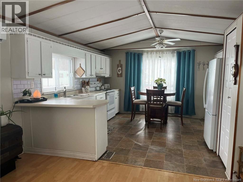 3 Lee Avenue, Sussex Corner, New Brunswick  E4E 2W4 - Photo 3 - NB134005