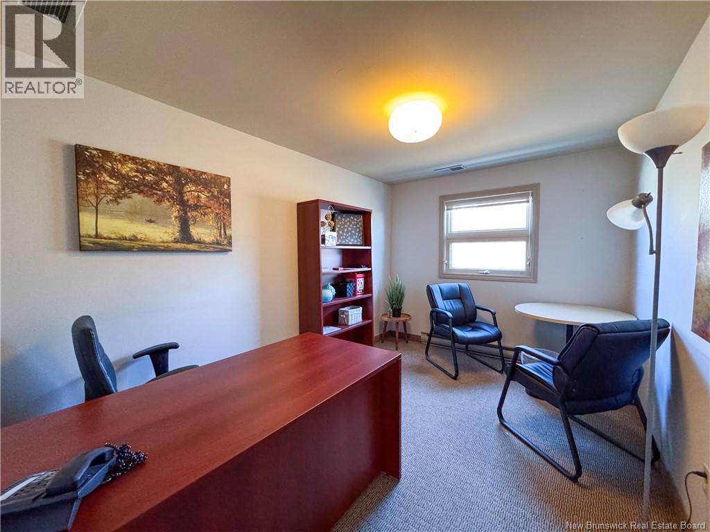 661 Mountain Road, Moncton, New Brunswick  E1C 2P4 - Photo 33 - NB133999