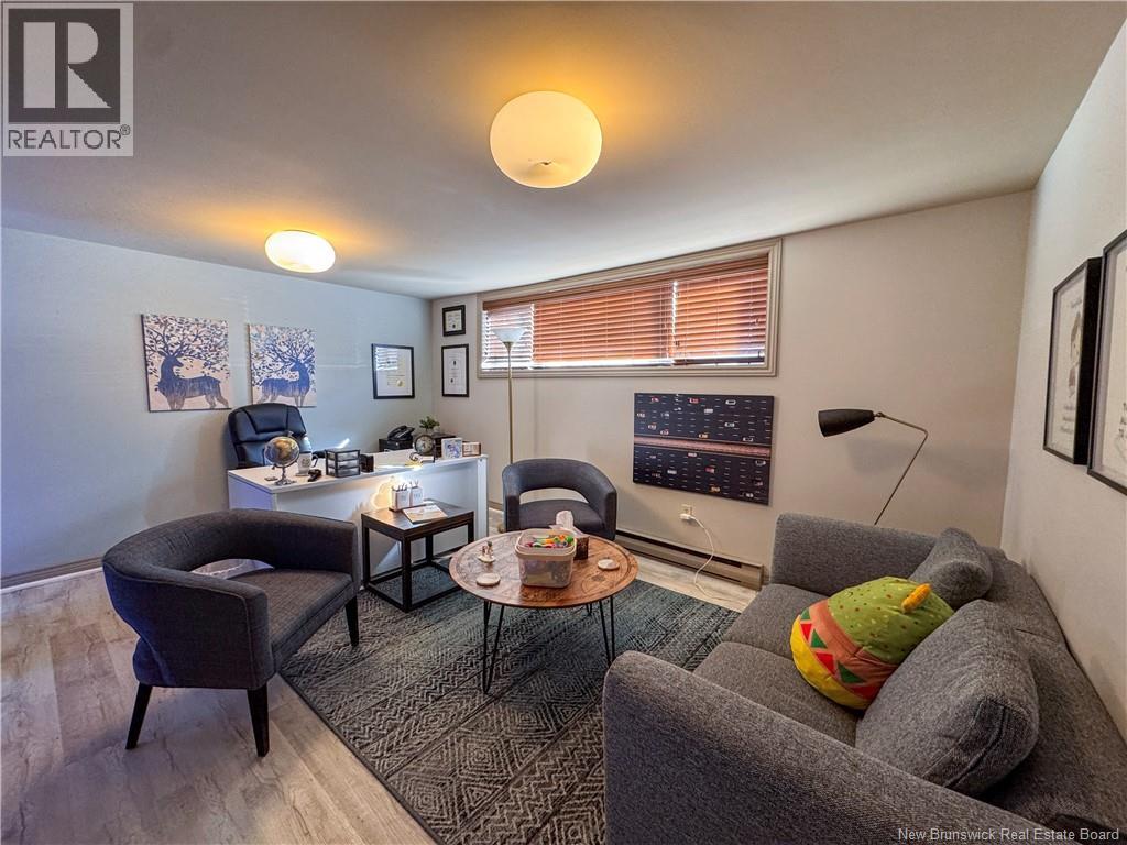 661 Mountain Road, Moncton, New Brunswick  E1C 2P4 - Photo 39 - NB133999