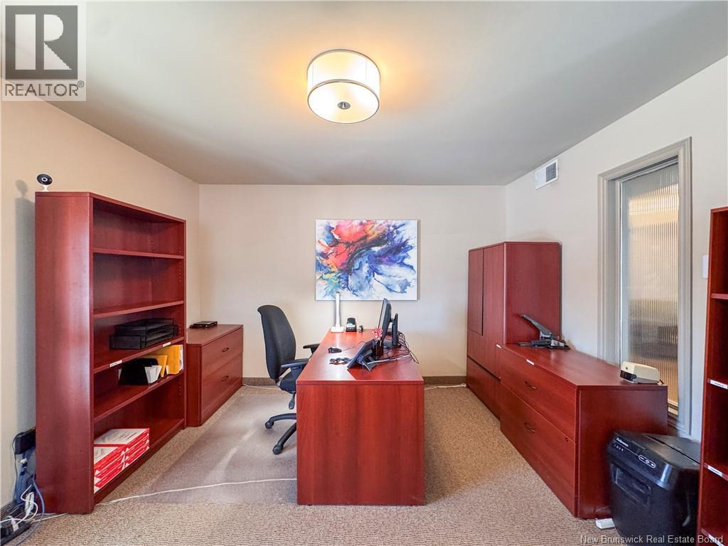 661 Mountain Road, Moncton, New Brunswick  E1C 2P4 - Photo 6 - NB133999