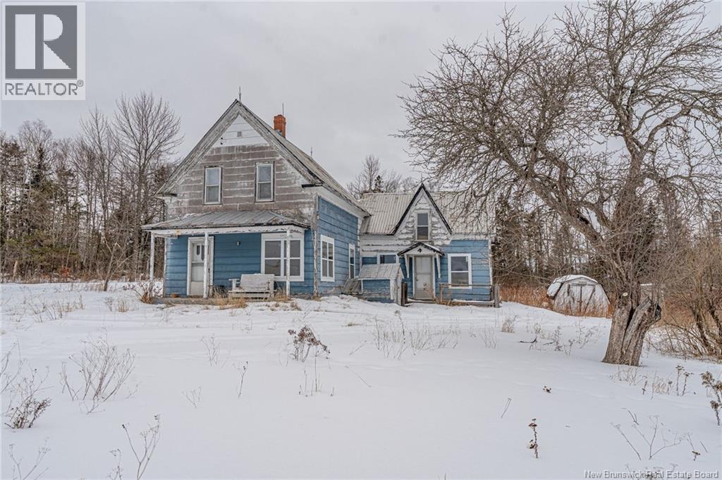 622 Route 635, Lake George, New Brunswick  E3A 1E7 - Photo 2 - NB134074