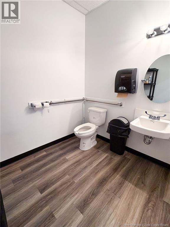 240 Commerce Street, Moncton, New Brunswick E1H 3T3 - Photo 15 - NB134081