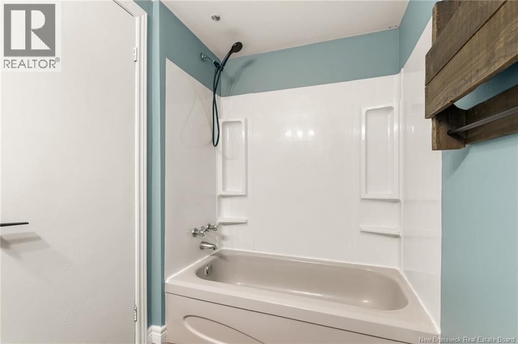 1673 Amirault Street, Dieppe, New Brunswick  E1A 1E3 - Photo 24 - NB133709