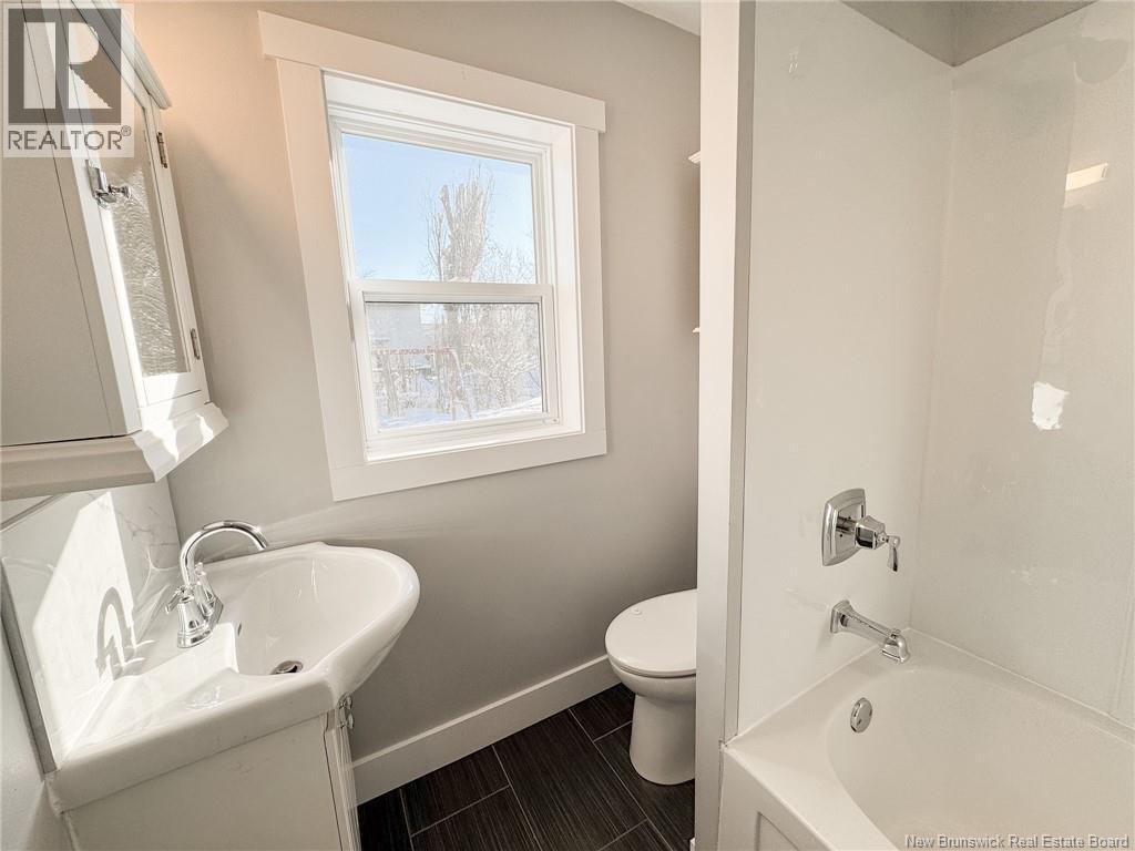 35 Coronation Drive, Moncton, New Brunswick  E1E 2X2 - Photo 20 - NB134121