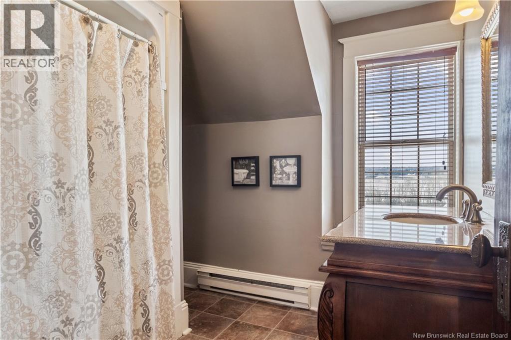 521 Royal, Memramcook, New Brunswick  E4K 1N7 - Photo 28 - NB134087