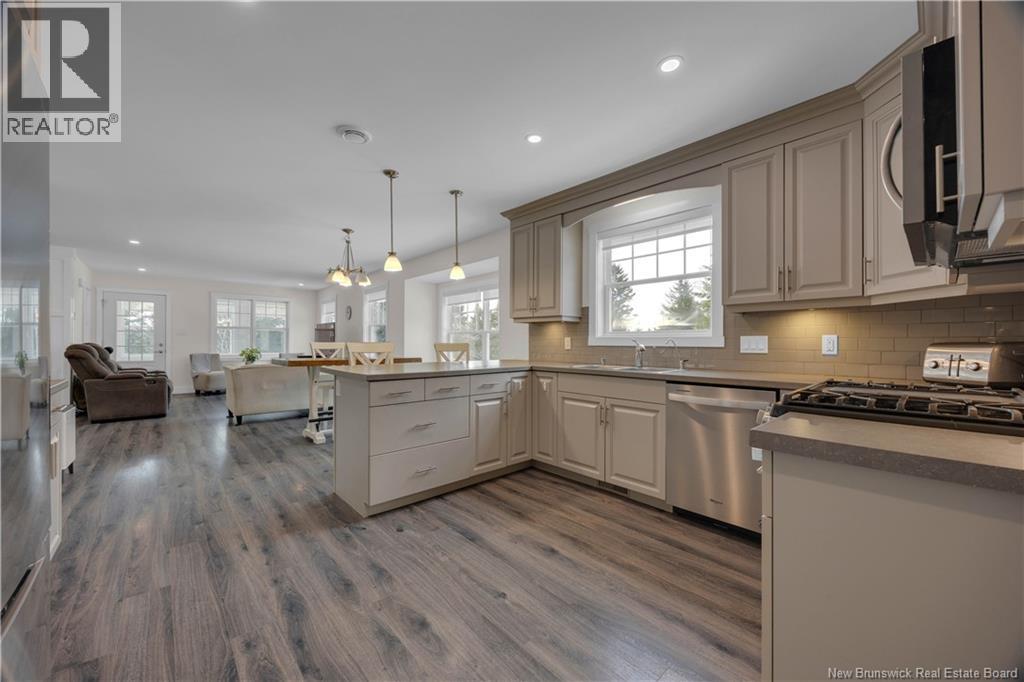 393 Hills Point Road, Oak Bay, New Brunswick E3L 4J9 - Photo 11 - NB134196