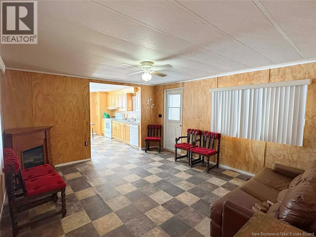7 Principale Street, Sainte-Anne-De-Madawaska, New Brunswick  E7E 1B5 - Photo 11 - NB134042