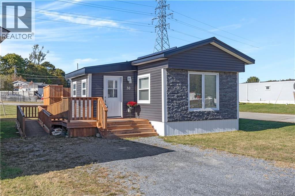 30 Violet Street, Saint John, New Brunswick  E2M 5N2 - Photo 1 - NB133429