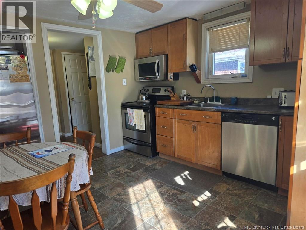 20 Wayne Avenue, Moncton, New Brunswick  E1C 4B2 - Photo 10 - NB134281