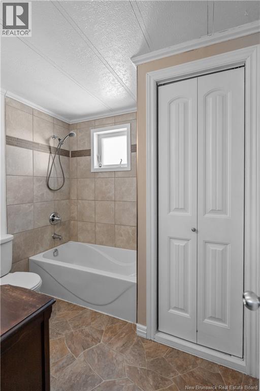 240 Birchgrove, Beresford, New Brunswick  E8K 1G7 - Photo 17 - NB134262