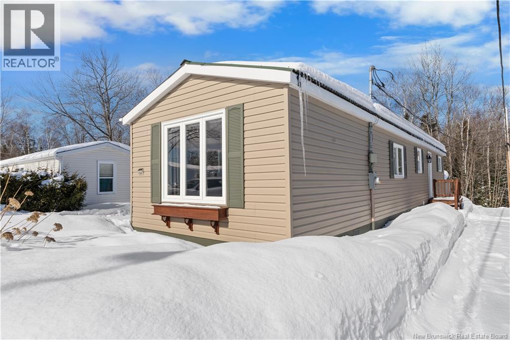 240 Birchgrove, Beresford, New Brunswick  E8K 1G7 - Photo 3 - NB134262