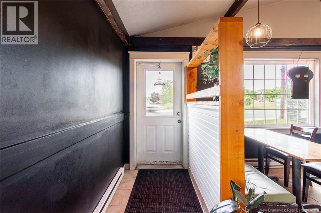 498 Champlain Street, Dieppe, New Brunswick  E1A 1P4 - Photo 5 - NB134201