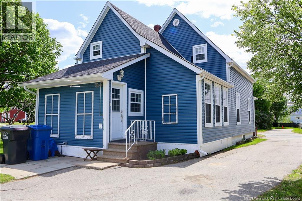87 Hill Street, Miramichi, New Brunswick  E1N 2H6 - Photo 2 - NB134324