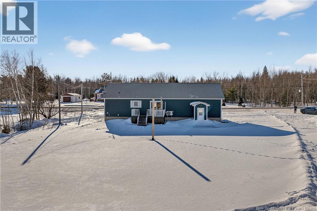 1243 Ch Val-Doucet, Val-Doucet, New Brunswick  E8R 2A5 - Photo 31 - NB133175