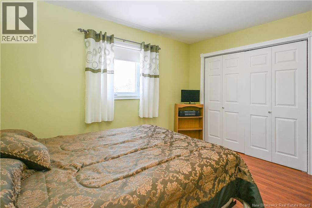 63 Parisé Street, Caraquet, New Brunswick  E1W 1B6 - Photo 22 - NB134399