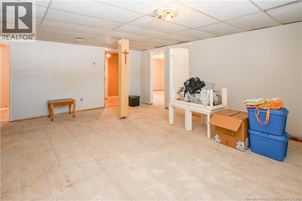 63 Parisé Street, Caraquet, New Brunswick  E1W 1B6 - Photo 26 - NB134399