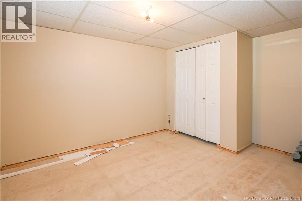 63 Parisé Street, Caraquet, New Brunswick  E1W 1B6 - Photo 32 - NB134399