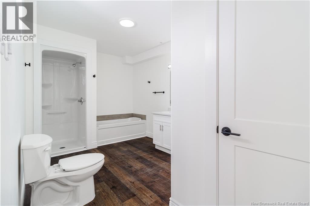 975 Brookside Drive, Fredericton, New Brunswick  E3G 8T9 - Photo 21 - NB134379