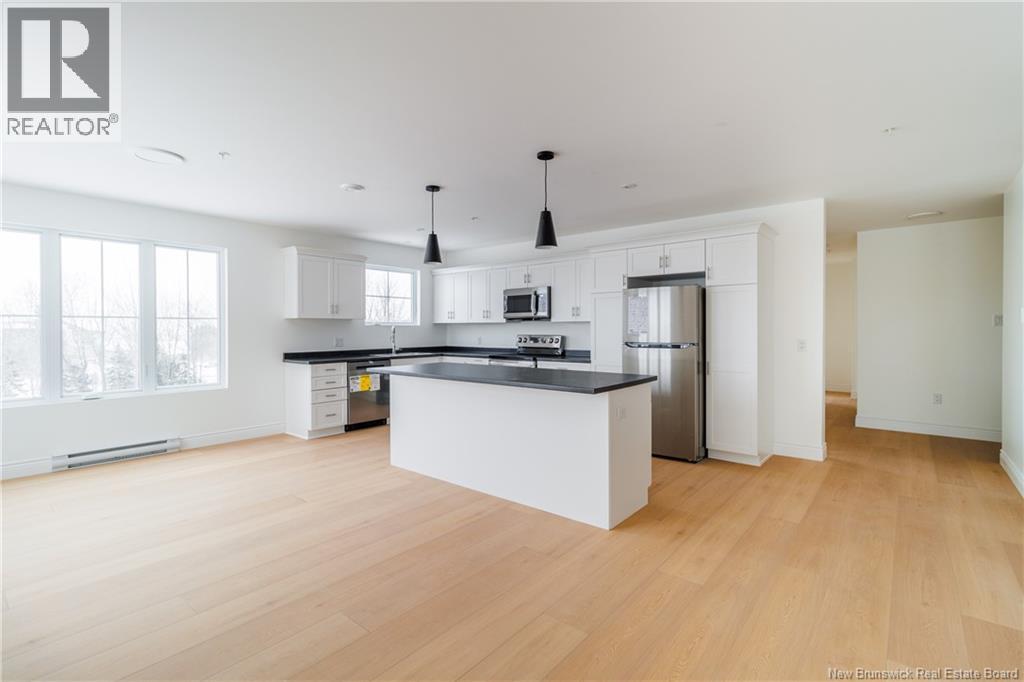 975 Brookside Drive, Fredericton, New Brunswick  E3G 8T9 - Photo 3 - NB134379