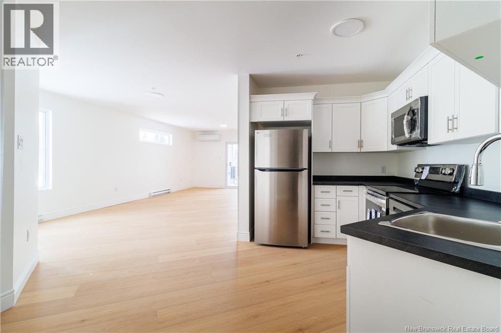 975 Brookside Drive, Fredericton, New Brunswick  E3G 8T9 - Photo 6 - NB134379