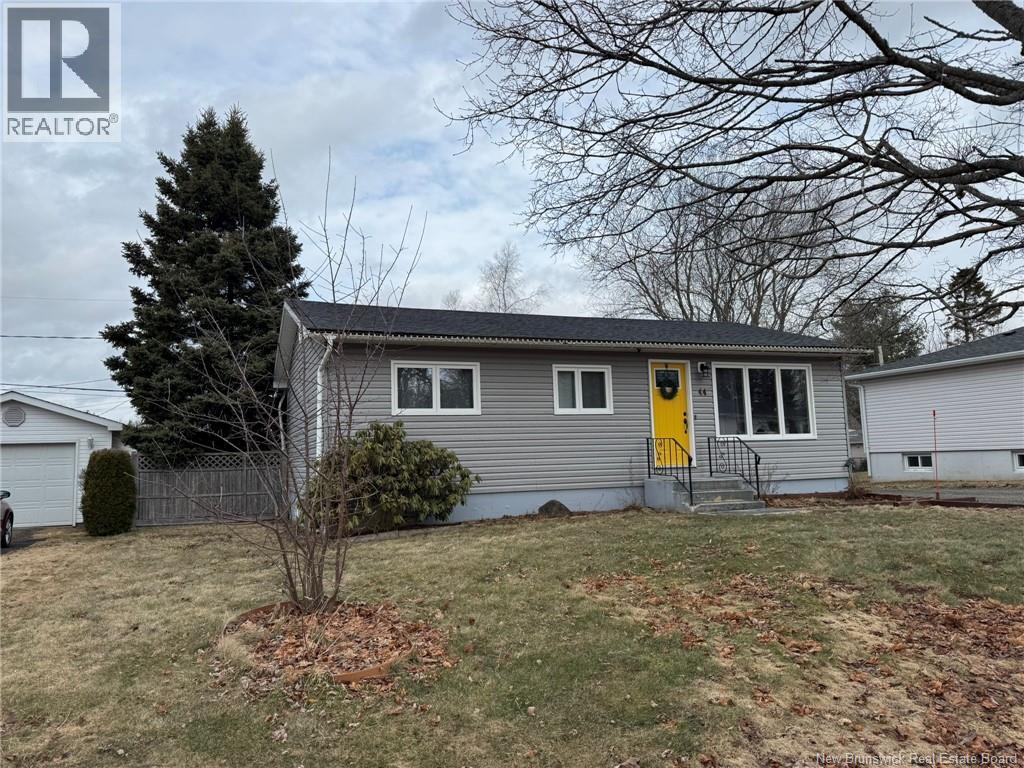 44 Lansdowne Court, Riverview, New Brunswick  E1B 3E3 - Photo 4 - NB134372