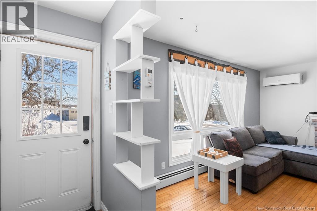 58 Bell Street, Moncton, New Brunswick  E1E 2H6 - Photo 5 - NB134447