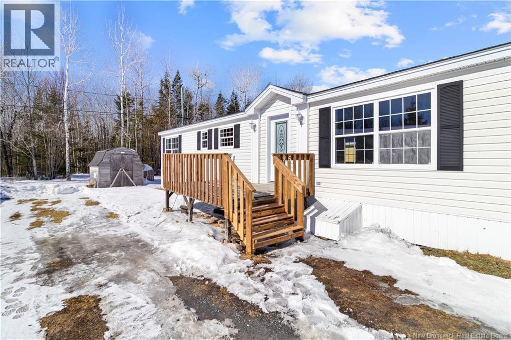 95 Northwood Street, Fredericton, New Brunswick  E3B 6B4 - Photo 3 - NB134463