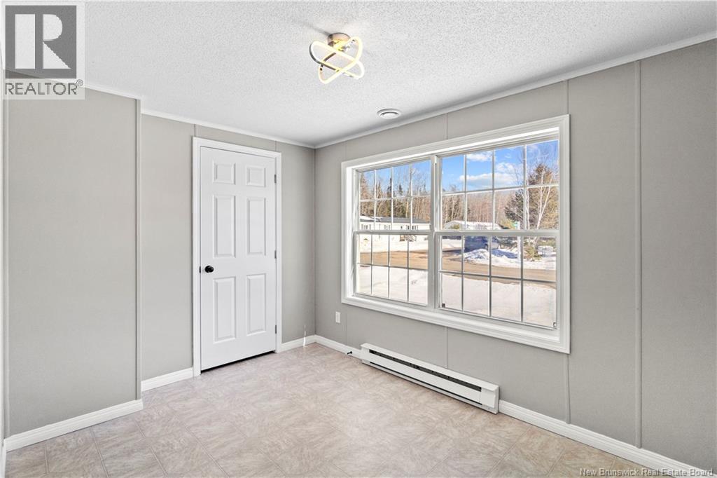 95 Northwood Street, Fredericton, New Brunswick  E3B 6B4 - Photo 33 - NB134463