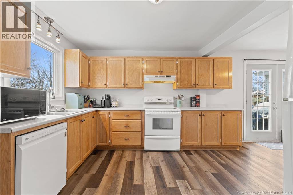 124 First Avenue, Moncton, New Brunswick  E1C 7X3 - Photo 10 - NB134410