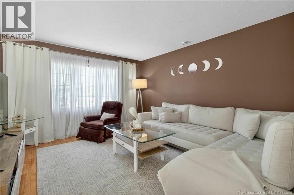 645 Melanson Road, Dieppe, New Brunswick  E1A 1A5 - Photo 2 - NB134565