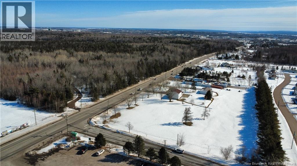 1380 Elmwood Drive, Moncton, New Brunswick  E1H 2H3 - Photo 21 - NB134514