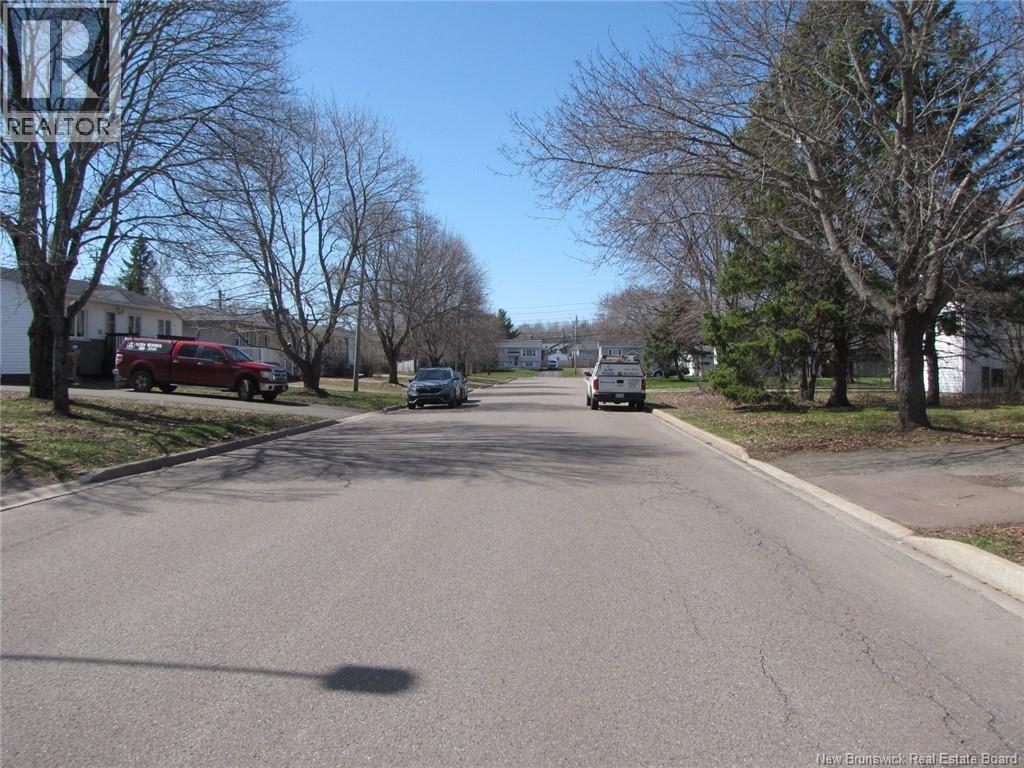 18 Frost Street, Riverview, New Brunswick  E1B 4C9 - Photo 10 - NB134627