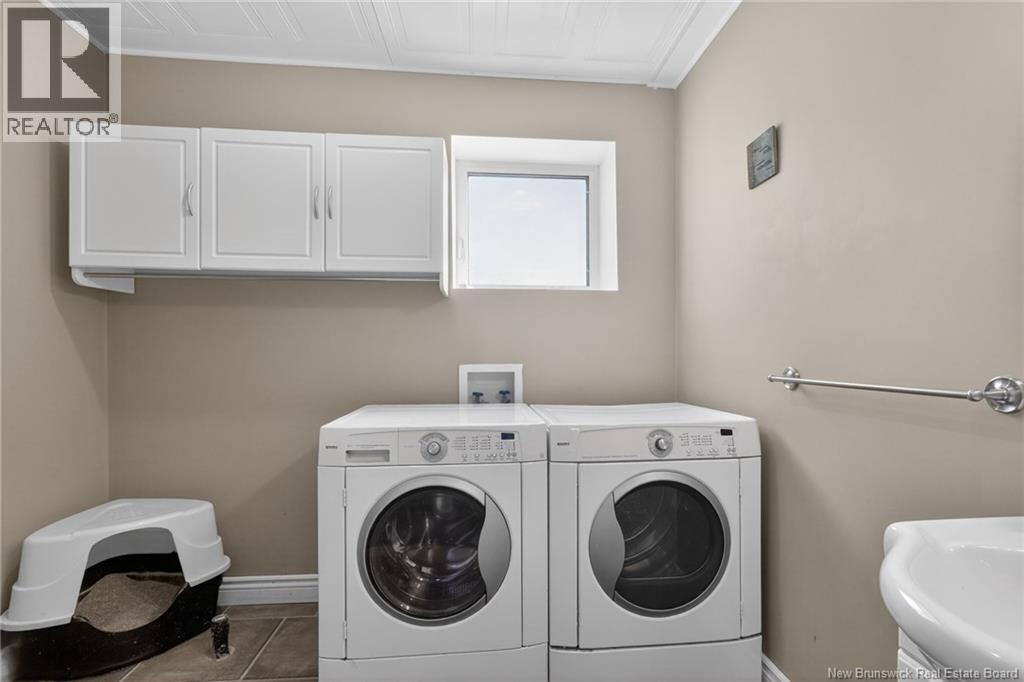 94 Falcon, Moncton, New Brunswick  E1G 0H7 - Photo 28 - NB134631
