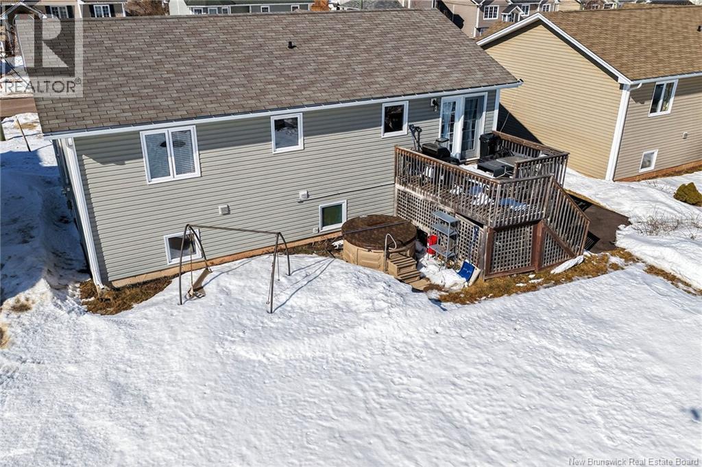 94 Falcon, Moncton, New Brunswick  E1G 0H7 - Photo 6 - NB134631