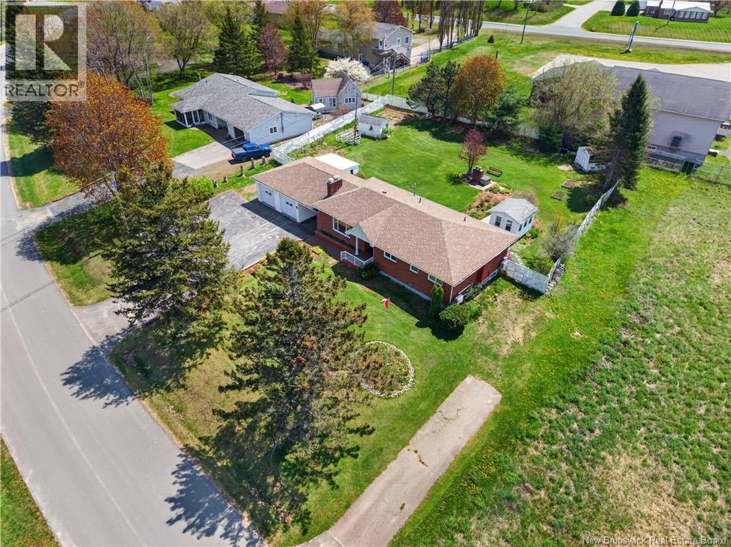 12 Oldline Avenue, Miramichi, New Brunswick