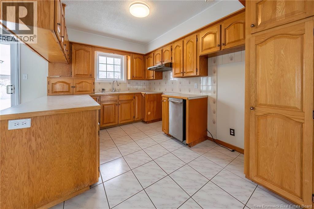 835 Walker Street, Grand Falls, New Brunswick  E3Z 1A4 - Photo 7 - NB134719