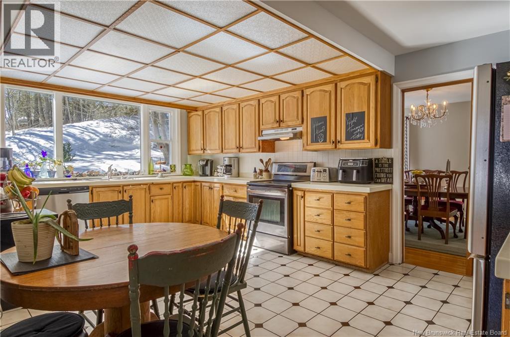 360 Young Street, Saint John, New Brunswick  E2M 2T8 - Photo 14 - NB134285